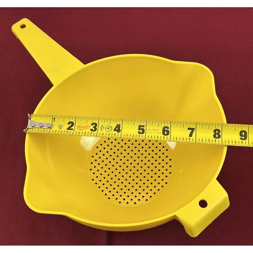 VTG Tupperware Yellow 2 Qt Colander Strainer #1523-1 Handle Double Spouts USA